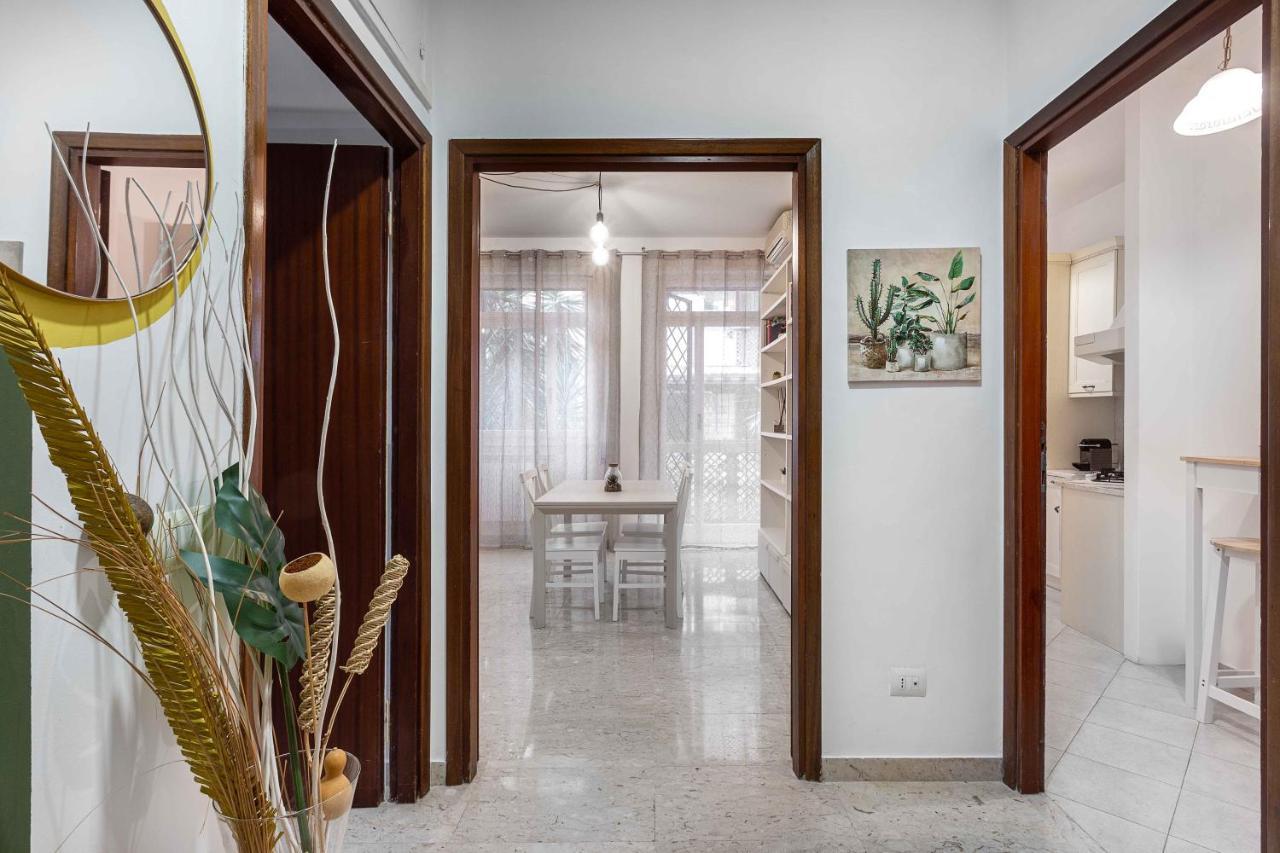 Aurelia Vibe Apt Roma Esterno foto