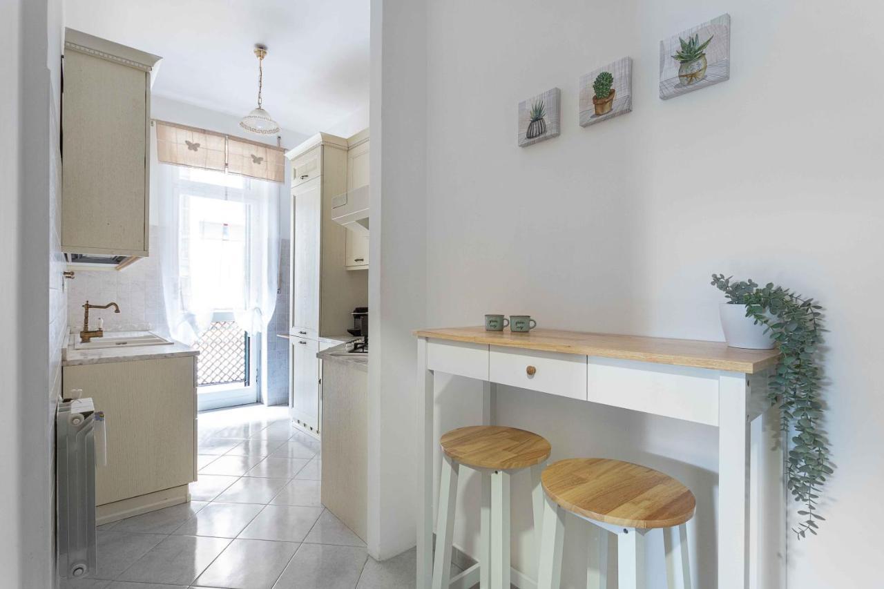 Aurelia Vibe Apt Roma Esterno foto